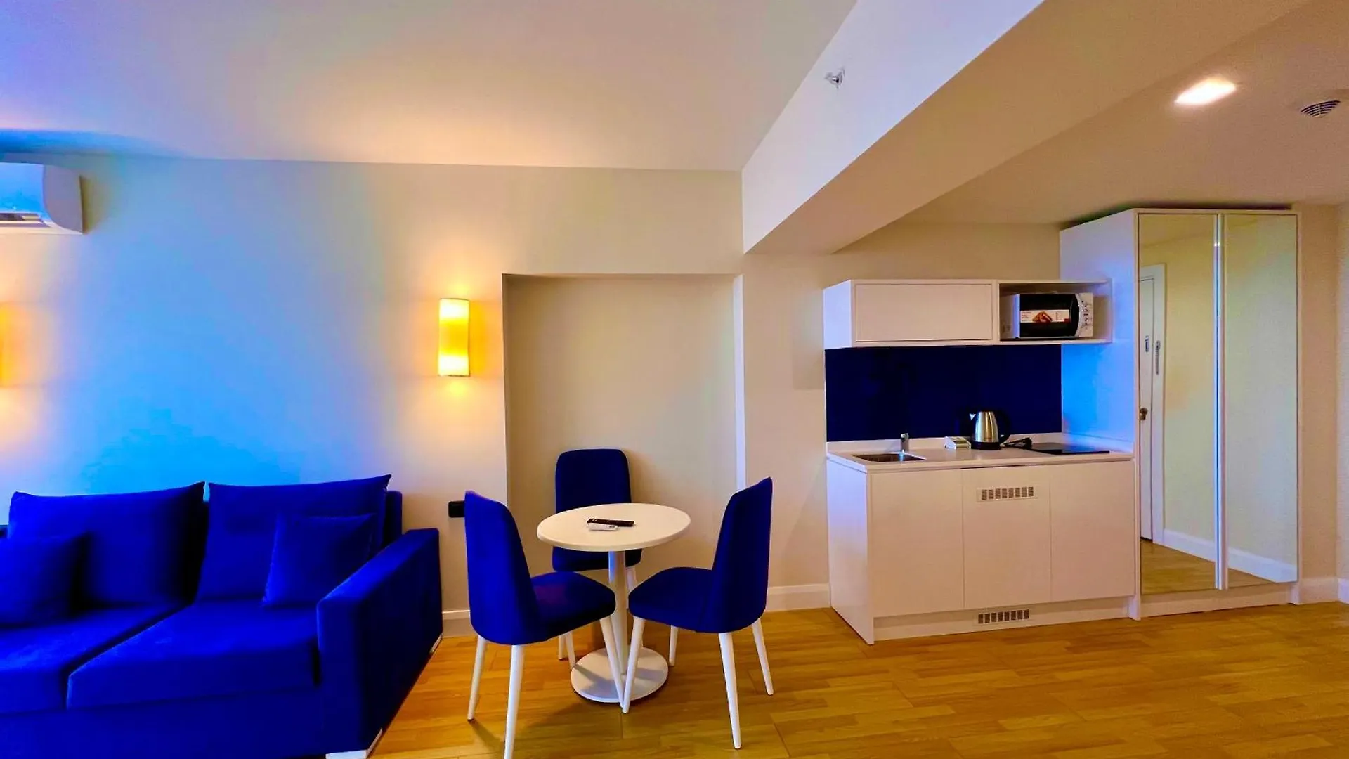 Orbi City Aparthotel Sea View Batum Daire